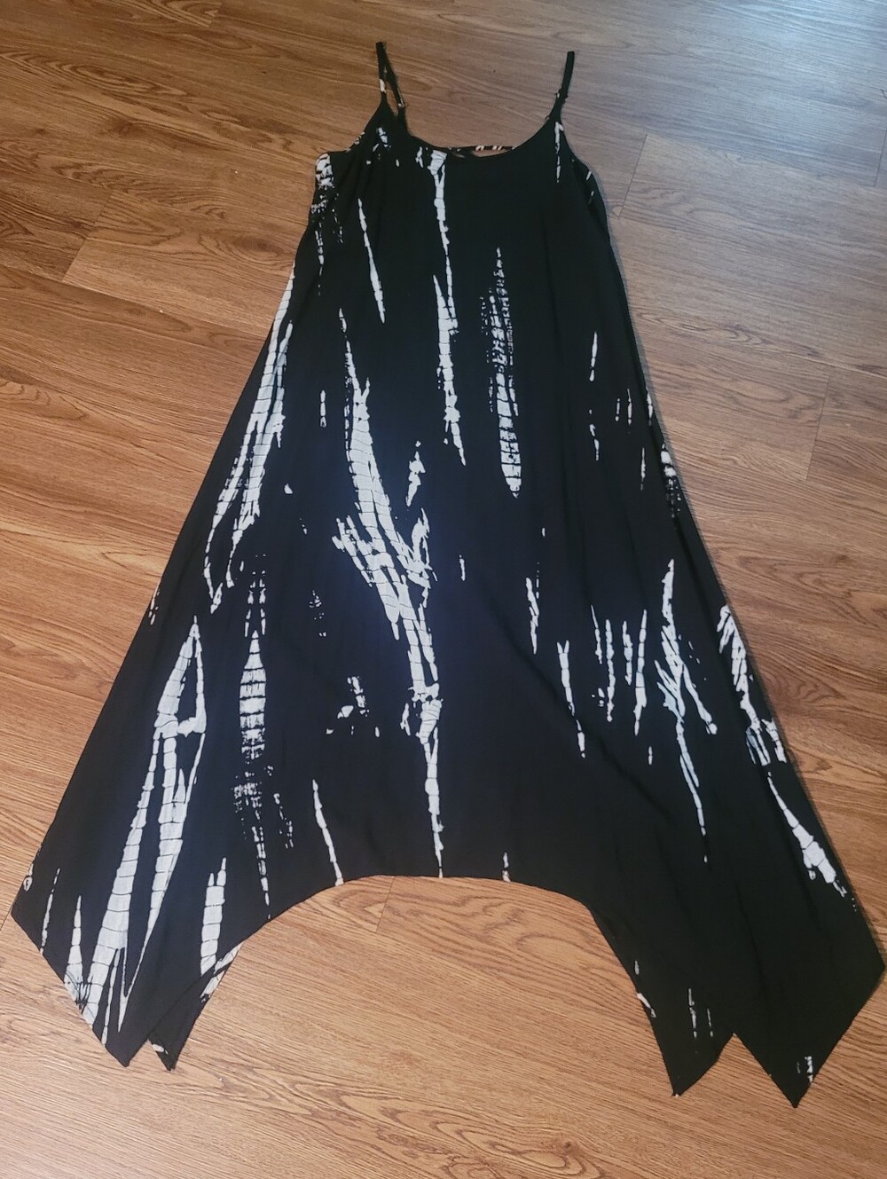 Lightning tie dye sharkbite hem handkerchief pixie dress M goth witchy beach